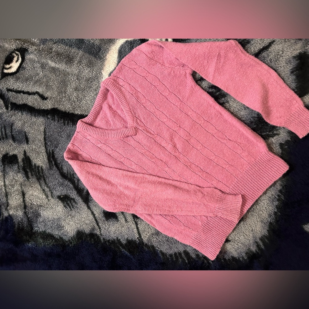 VINTAGE PINK SWEATER